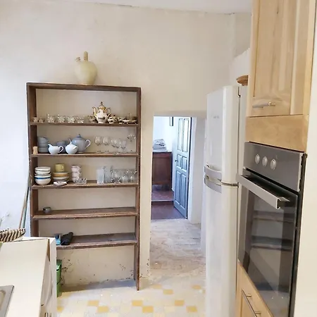 Spacieux A Lägenhet