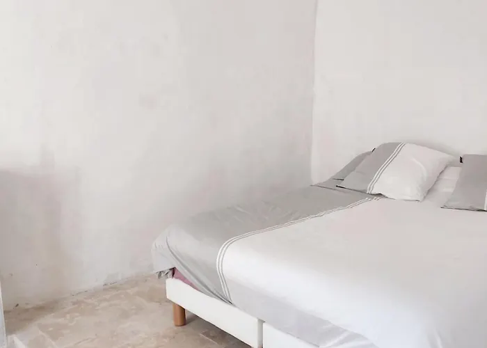 דירה Spacieux A *