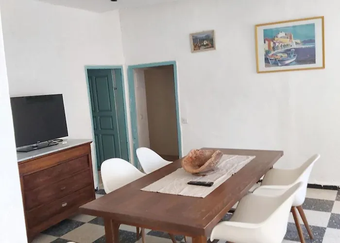 Spacieux A אלגז'ולה