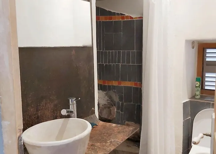 דירה Spacieux A *